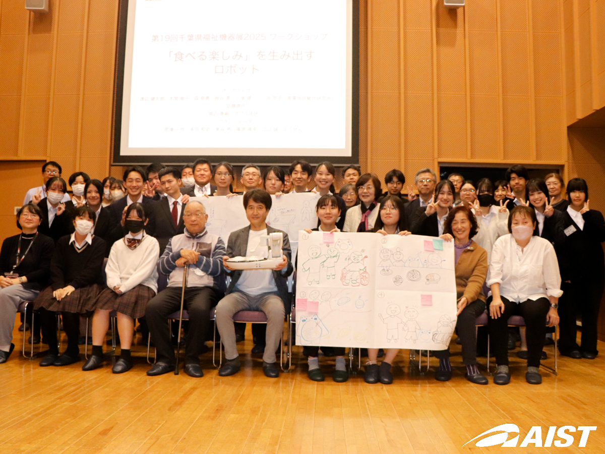 ワークショップ終了の記念撮影