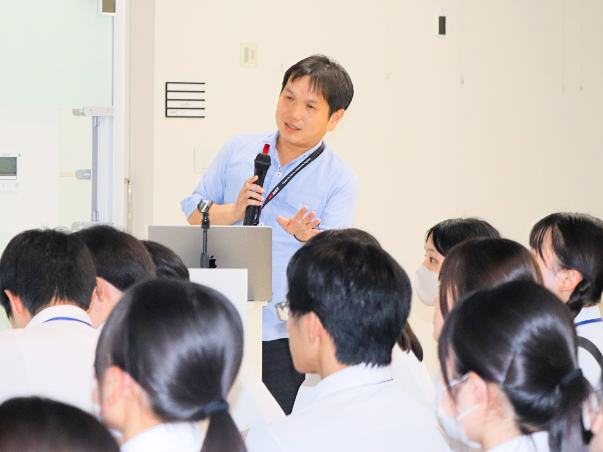 一刈良介さん
