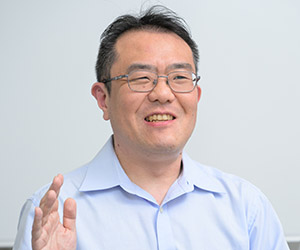 花岡 悟一郎首席研究員の写真