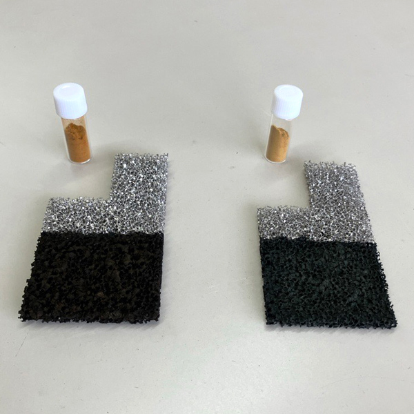 電極には網目状の金属を使用